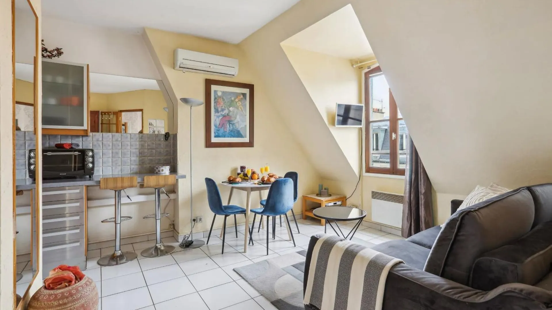 Eiffel Tower & Faubourg - 1br - Cityapartmentstay Apartment